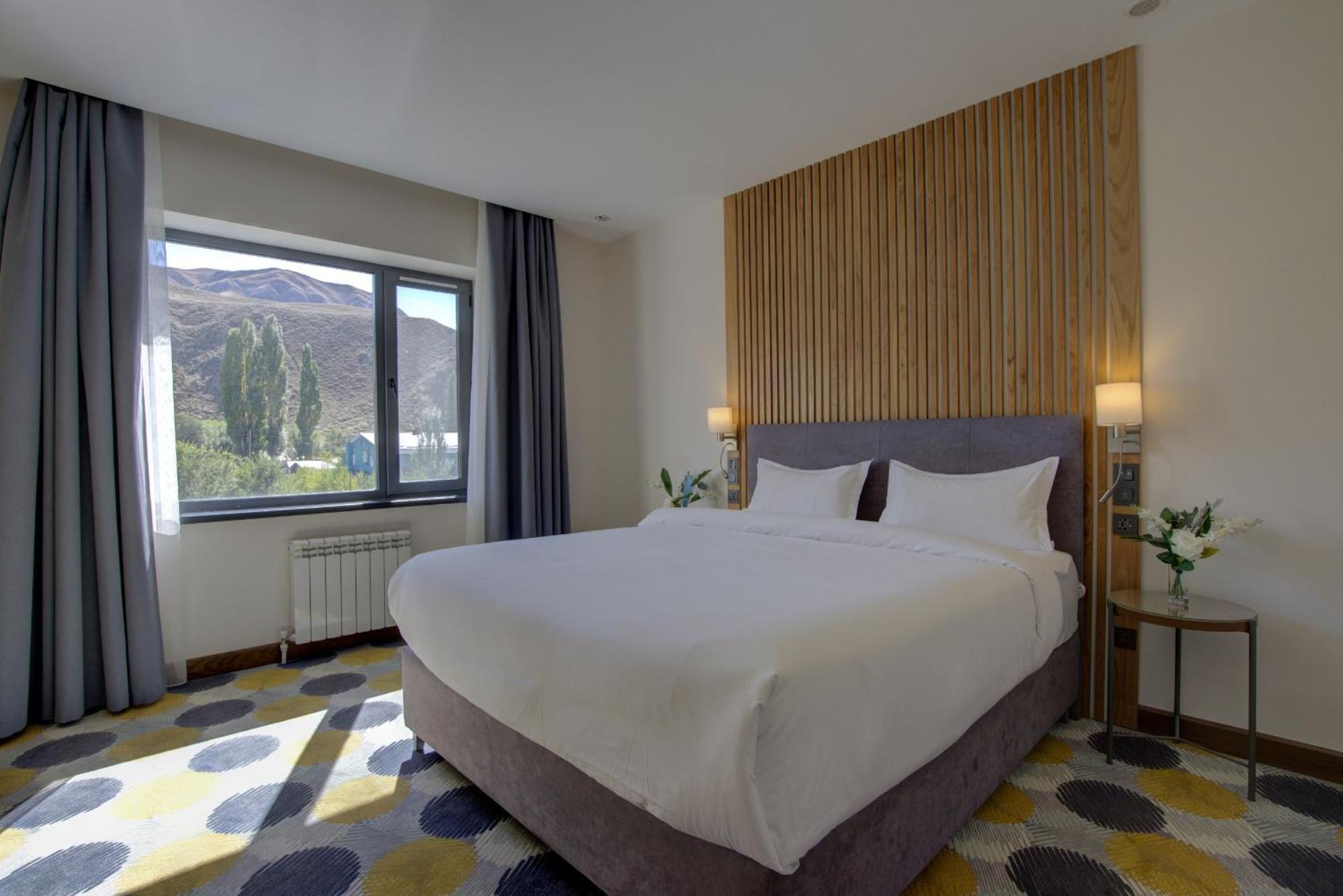 Grand Khan Tengri 4* Naryn 外观 照片